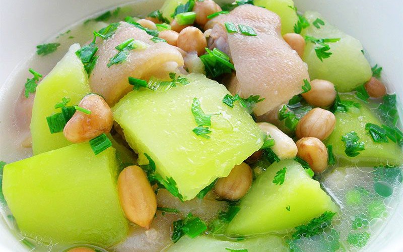 Tăng Thanh Hà học làm bánh canh bột gạo ngon tại nhà cùng mẹ - Ảnh 31.