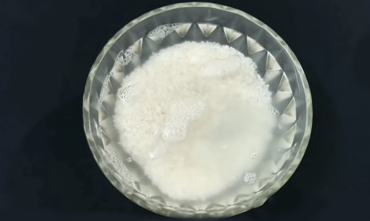 Tăng Thanh Hà học làm bánh canh bột gạo ngon tại nhà cùng mẹ - Ảnh 6.