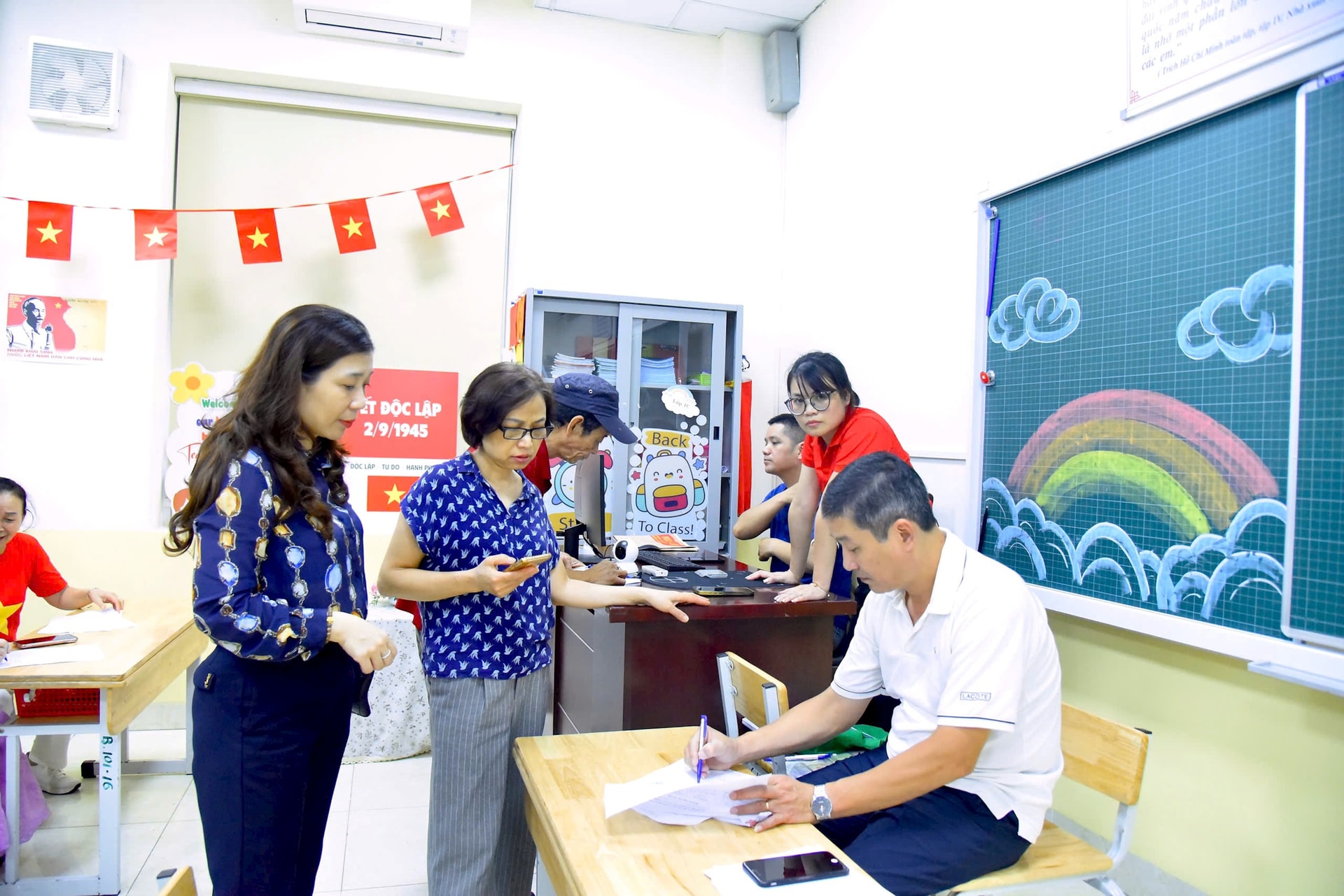hk-2-1-35399125520759376107963-1756811477817-17568114779721624116007.jpg