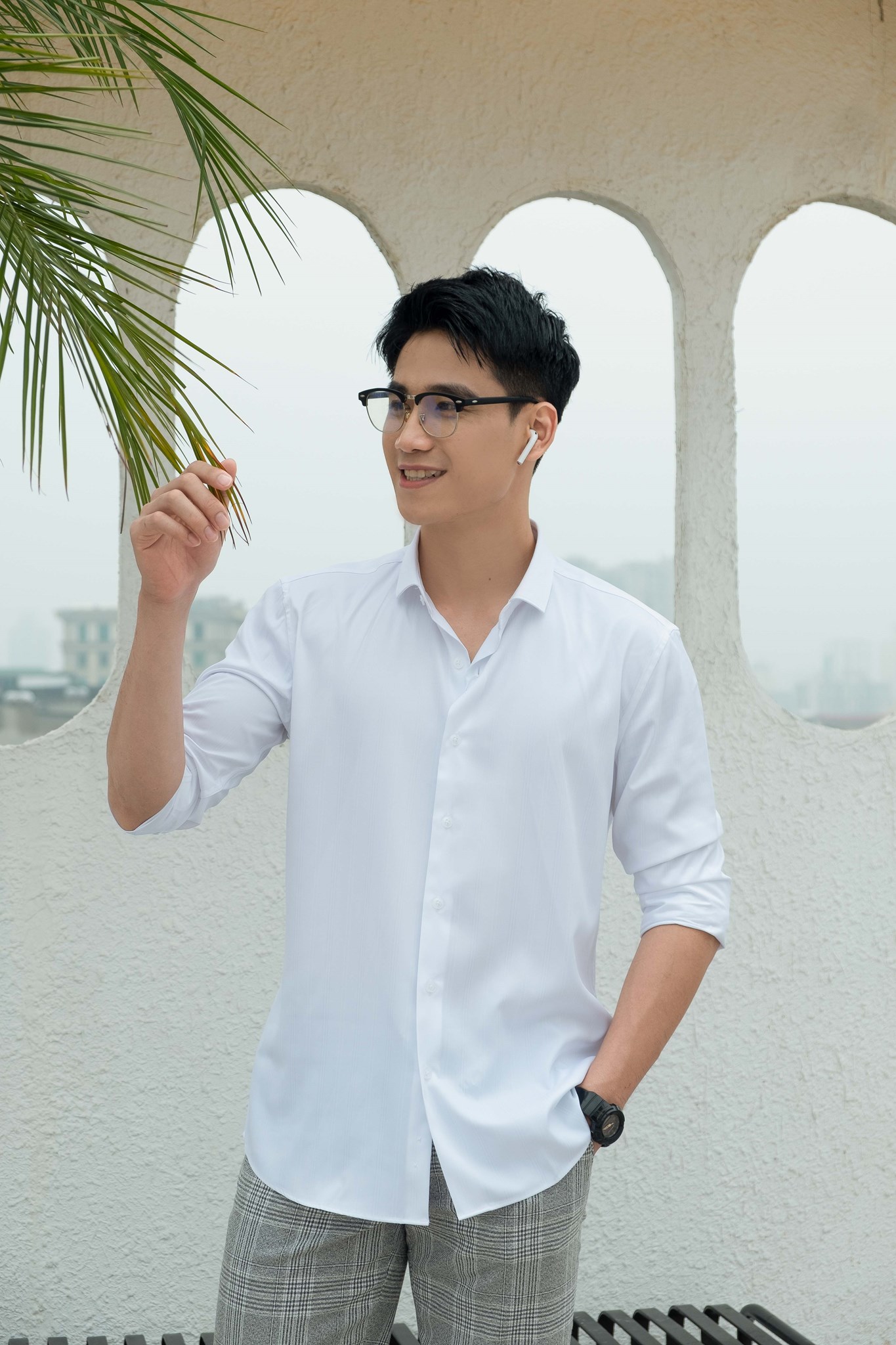 メンズのTシャツやシャツの正しい選び方 - 写真2。 Chọn áo thun và áo sơ mi nam sao cho chuẩn? - Ảnh 2.