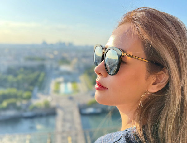 Sắc vóc đời thực của con dâu NSND Khải Hưng - Ảnh 3. Sắc vóc đời thực của con dâu NSND Khải Hưng - Ảnh 3.