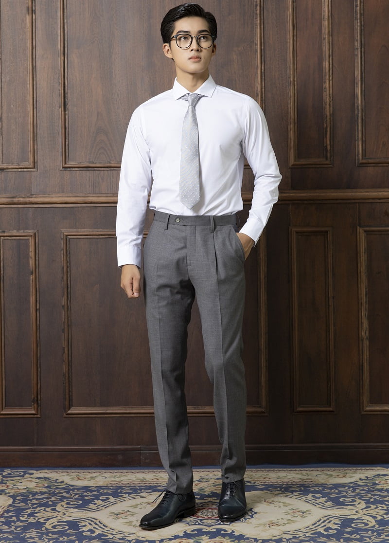 របៀបរួមបញ្ចូលគ្នានូវខោជាមួយអាវបុរស Cách kết hợp quần tây với áo sơ mi nam “chuẩn” lịch lãm - Ảnh 2.