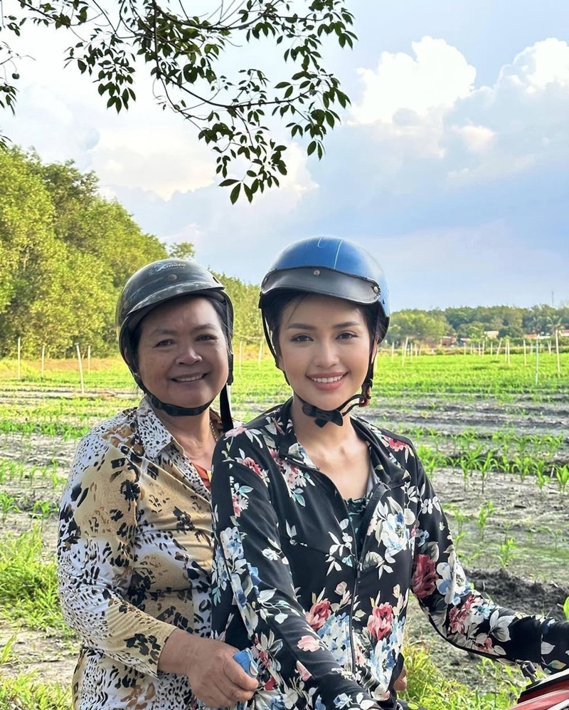 'Hoa hậu nghèo khó nhất Việt Nam' đổi đời nhờ vương miện là ai? - Ảnh 3.