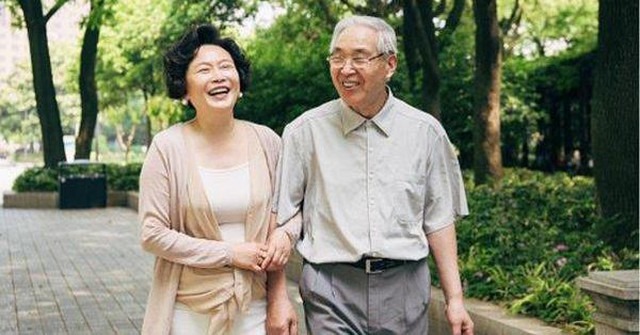 3 'chỗ nguy hiểm' mà người già khôn ngoan tuyệt đối không tiêu tiền vào để nghỉ hưu an nhàn - Ảnh 1.