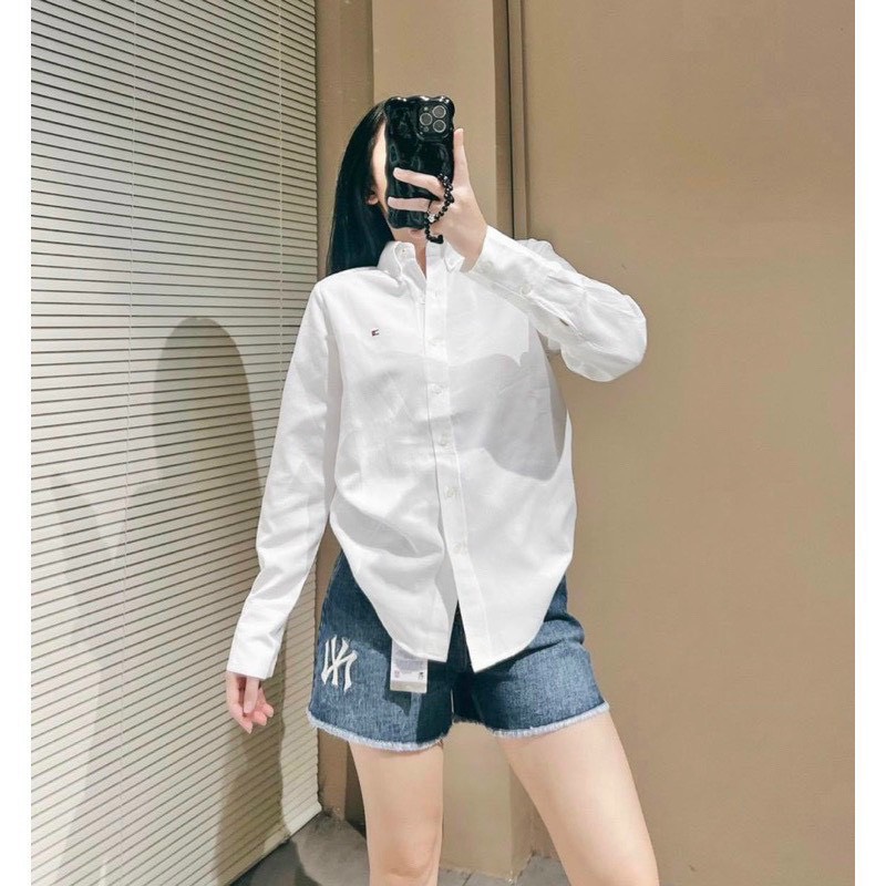 Jak sladit oblečení pro ženy s elementem Kov, aby jim přineslo štěstí - Foto 5. Cách phối đồ cho nữ mệnh Kim mang nhiều may mắn - Ảnh 5.