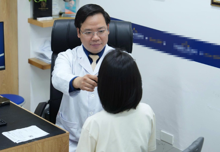 Tưởng nhiệt miệng, cô gái hoảng hốt khi phát hiện mắc bệnh xã hội - Ảnh 1.
