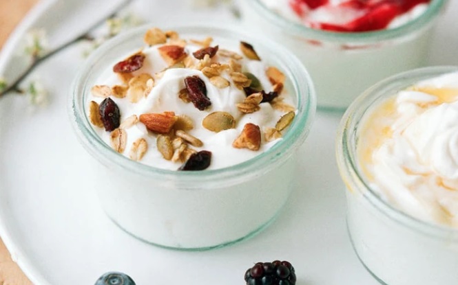 Bất ngờ với món ăn ưa thích của cụ bà thọ nhất thế giới: Sữa chua, ăn đúng cách còn tốt hơn thuốc bổ - Ảnh 4.