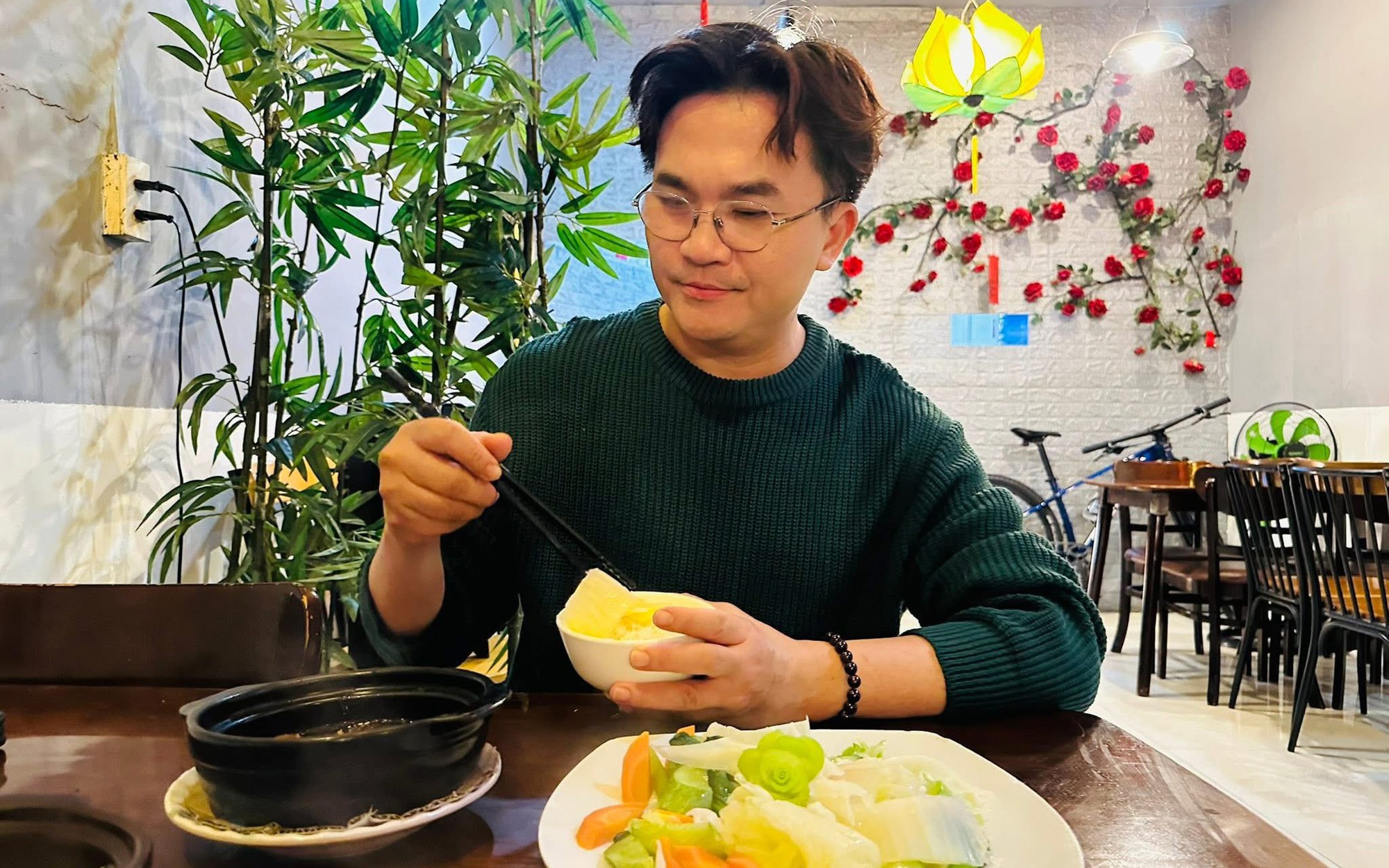 dai-nghia-3-1758878796464772349876-101-0-1381-2048-crop-17588788069252022656557.jpeg