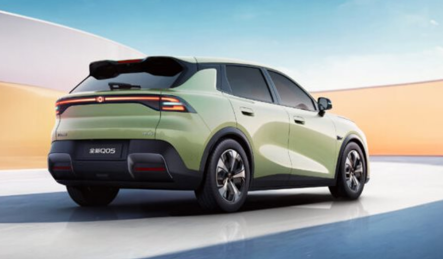 Xe gầm cao SUV hạng A giá 400 triệu đồng về Việt Nam có gì đặc biệt? - Ảnh 3.