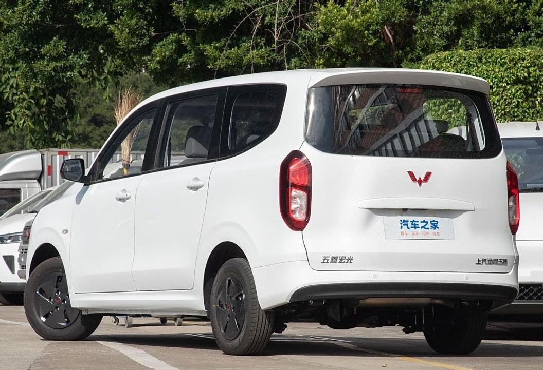 Xe đa dụng MPV 7 chỗ giá rẻ hứa hẹn khuấy đảo thị trường ô tô Việt Nam - Ảnh 2.