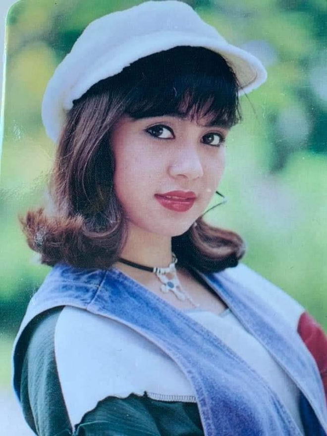 Việt Trinh &quot;Người đẹp Tây Đô&quot; nhiều năm rời xa showbiz chọn ăn chay trường để tìm sự bình yên trong tâm hồn, không níu kéo những hào quang trong quá khứ. - Ảnh 2.