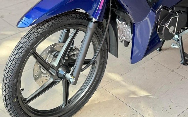 Giá Honda Future 125 FI 2025 mới nhất chạm đáy, Wave Alpha – RSX khó giữ ngôi xe rẻ