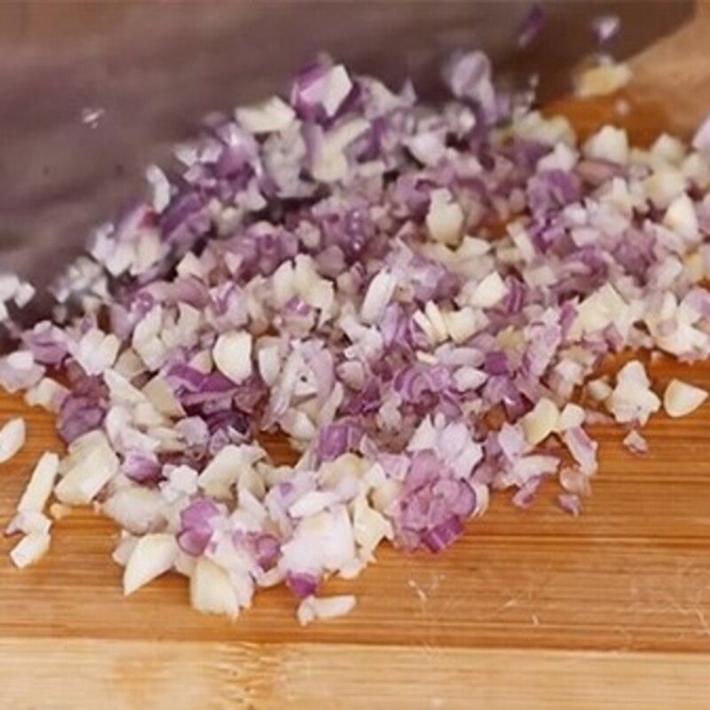 Lá bưởi: Thần dược cho sức khỏe và món chả cuốn hao cơm - Ảnh 5.