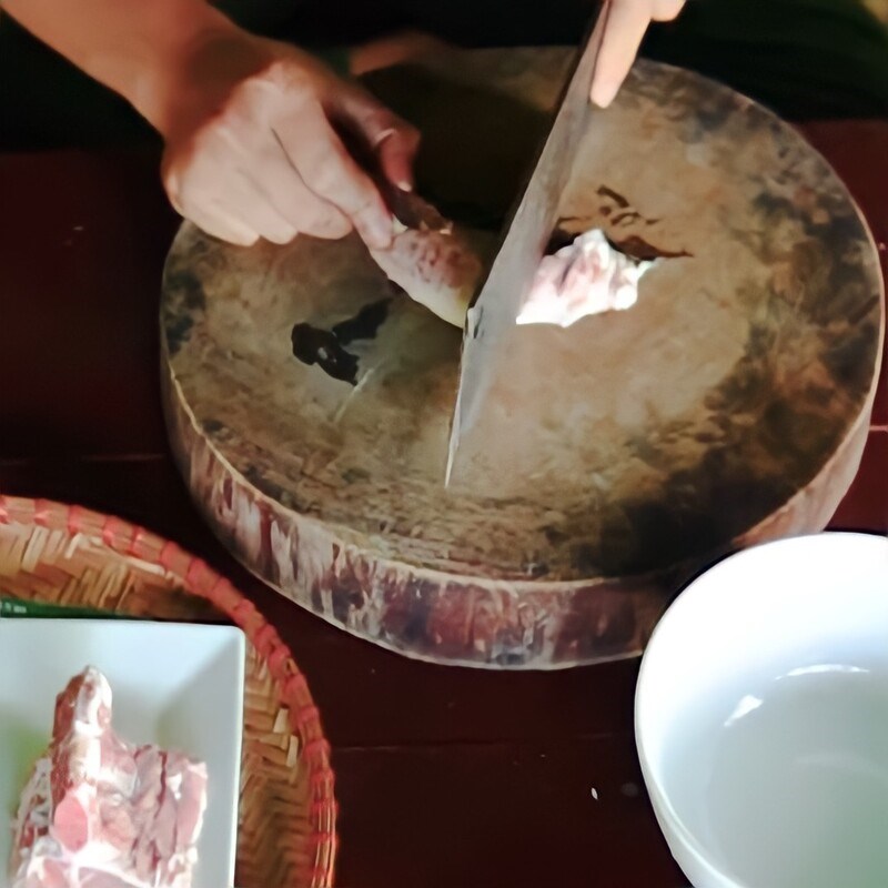 Lá bưởi: Thần dược cho sức khỏe và món chả cuốn hao cơm - Ảnh 6.