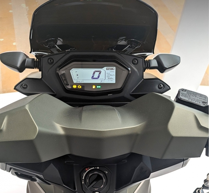 Xe ga 160cc giá 38,5 triệu đồng trang bị hiện đại ngang dòng cao cấp, rẻ hơn Air Blade, chỉ ngang Vision - Ảnh 6.