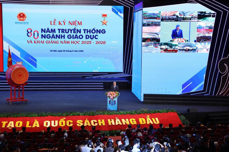 Lãnh đạo Đảng, Nhà nước dự kỷ niệm 80 năm ngành Giáo dục và khai giảng năm học mới- Ảnh 1. Lãnh đạo Đảng, Nhà nước dự kỷ niệm 80 năm ngành Giáo dục và khai giảng năm học mới- Ảnh 1.