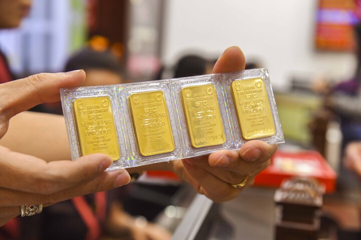Giá vàng hôm nay 5/9: Vàng miếng cao kỷ lục, vàng nhẫn ra sao? - Ảnh 2. Giá vàng hôm nay 5/9: Vàng miếng cao kỷ lục, vàng nhẫn ra sao? - Ảnh 2.