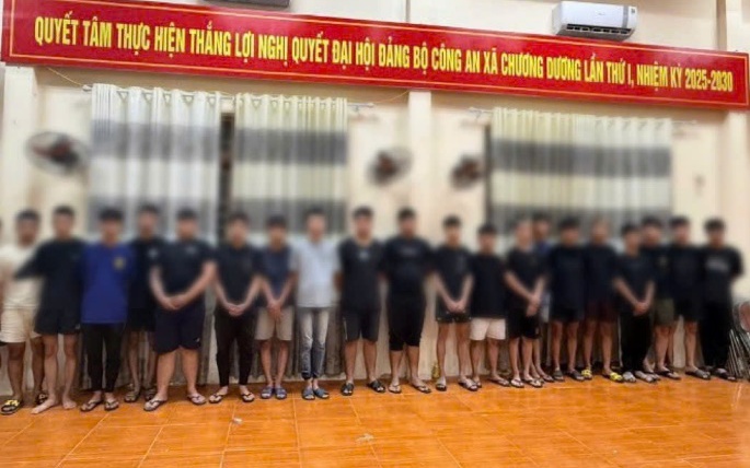 Hà Nội khởi tố 14 đối tượng Trong vụ tranh chấp vị trí đỗ xe ô tô tại chung cư - Ảnh 3.