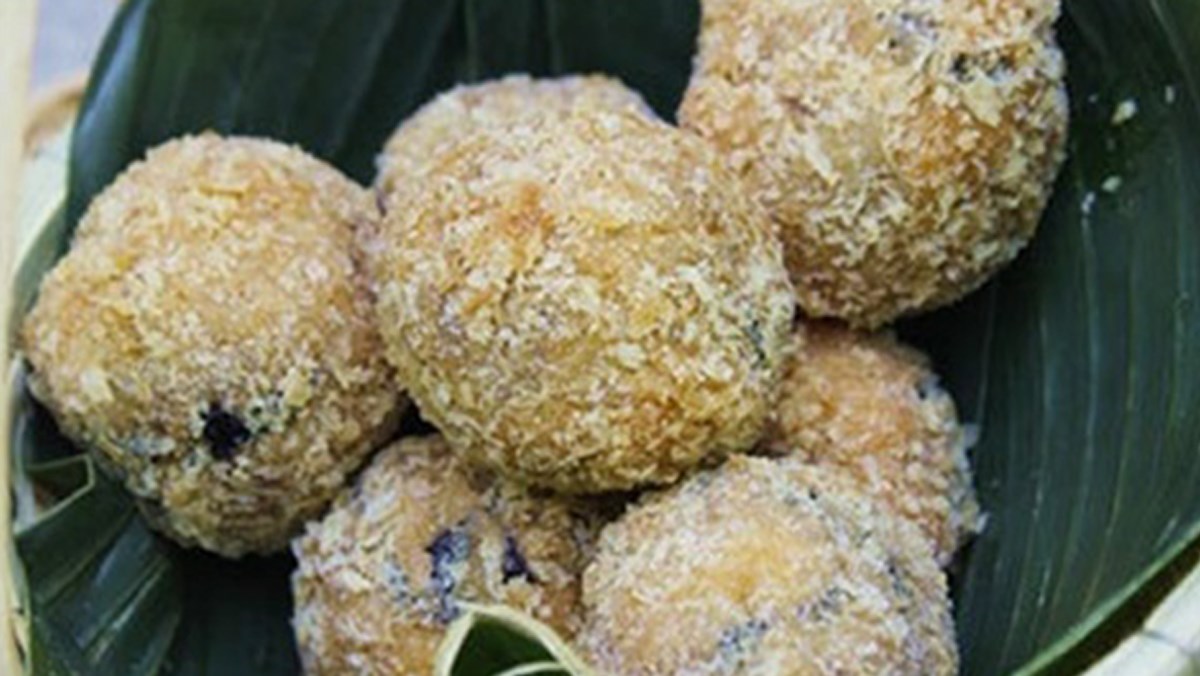 banh-khoai-so-nhan-thit-thumbnail-1757312765614-1757312766228473274491.jpg