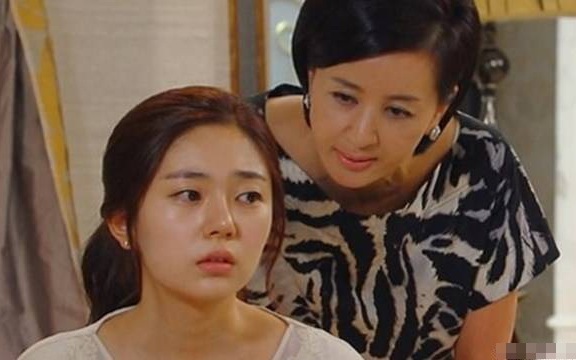 Đi khám thai, tôi đau đớn khi nghe bác sĩ tiết lộ điều cay đắng liên quan đến bố đứa bé - Ảnh 2.