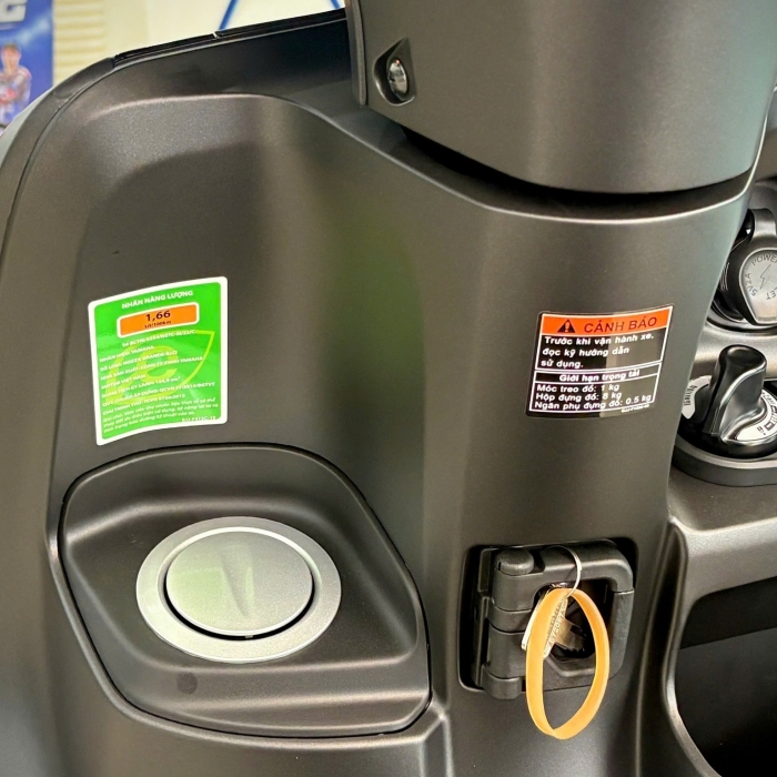 Xe ga 125cc giảm sốc 9 triệu đồng tại đại l&yacute;, trang bị s&aacute;nh ngang Honda Lead, rẻ hơn cả Vision khiến kh&aacute;ch h&agrave;ng x&ocirc;n xao - Ảnh 5.