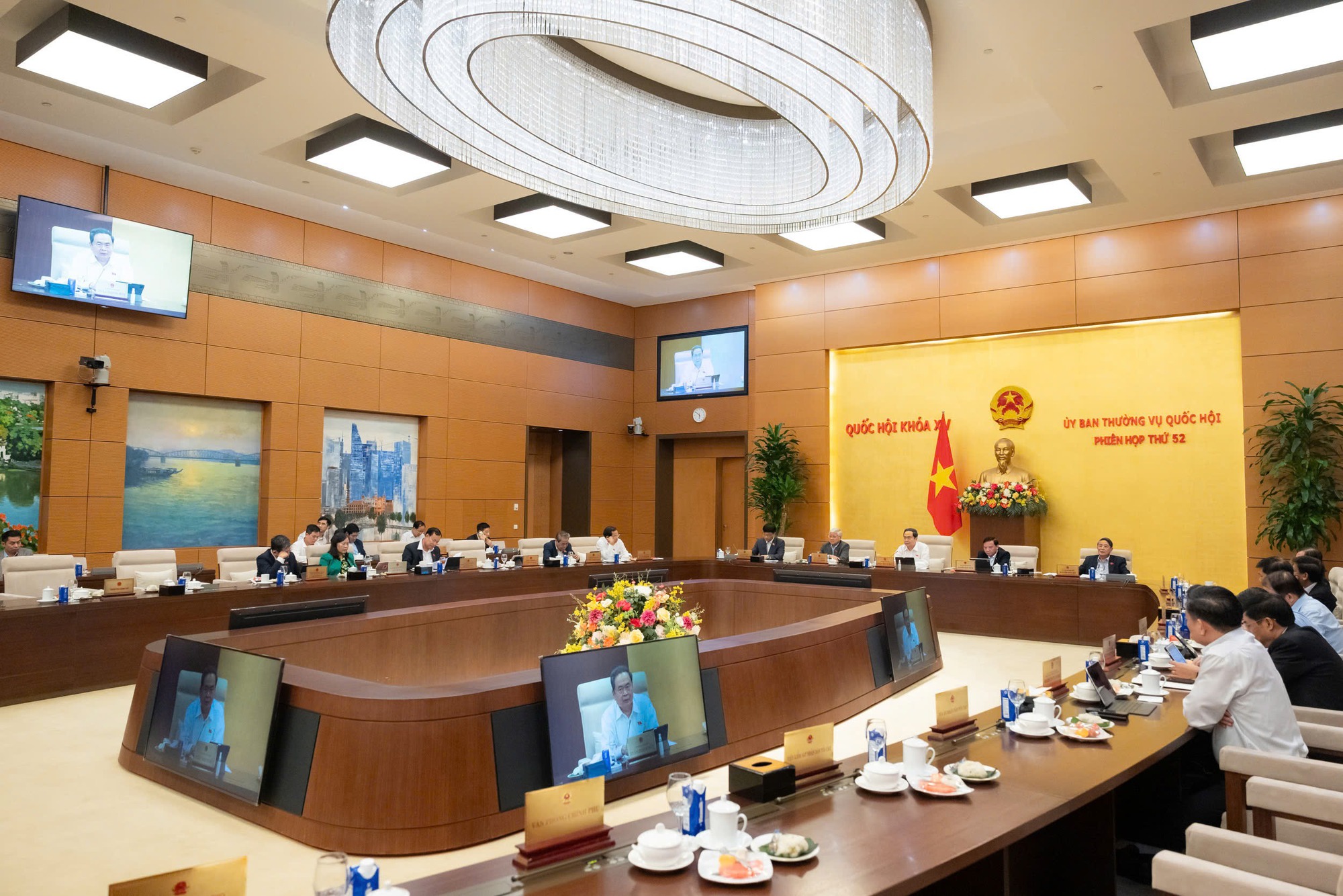 UBTVQH xem x&eacute;t quy định số lượng, cơ cấu c&aacute;c ngạch Kiểm s&aacute;t vi&ecirc;n- Ảnh 1.