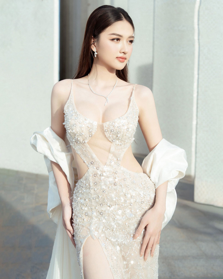 Sắc v&oacute;c người đẹp đại diện Việt Nam thi Hoa hậu Li&ecirc;n lục địa lần thứ 53 - Ảnh 3.