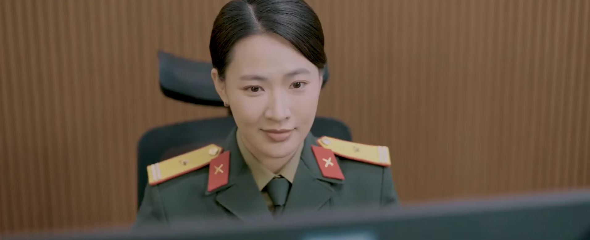 Kh&ocirc;ng giới hạn: Cặp đ&ocirc;i mới Steven Nguyễn v&agrave; Minh Trang g&acirc;y sốt tr&ecirc;n VTV năm 2026 - Ảnh 2.