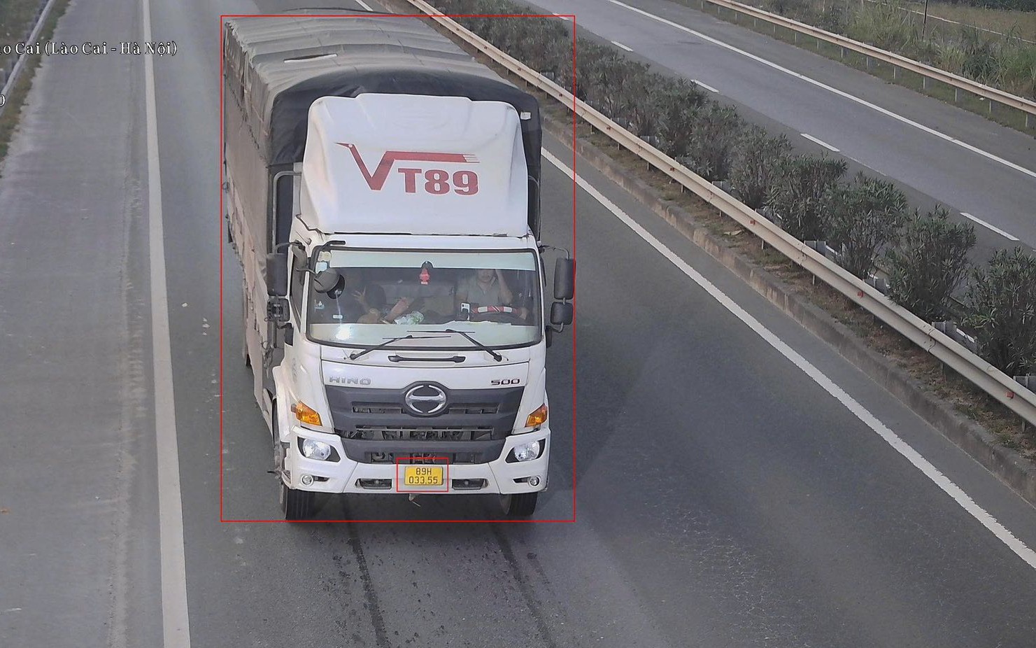 Tăng cường an toàn giao thông với Camera AI trên cao tốc Nội Bài - Lào Cai - Ảnh 3. Tăng cường an toàn giao thông với Camera AI trên cao tốc Nội Bài - Lào Cai - Ảnh 3.