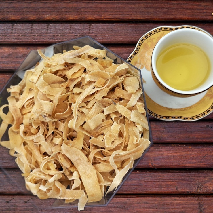 Độc đáo loại mứt từ rễ cây, giá trên nửa triệu đồng 1kg nhưng vẫn cháy hàng dịp Tết - Ảnh 1. Độc đáo loại mứt từ rễ cây, giá trên nửa triệu đồng 1kg nhưng vẫn cháy hàng dịp Tết - Ảnh 1.