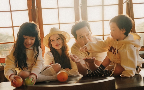 Cận cảnh nhan sắc "kh&ocirc;ng t&igrave; vết" của Nh&atilde; Phương ở th&aacute;ng cuối thai kỳ lần 3