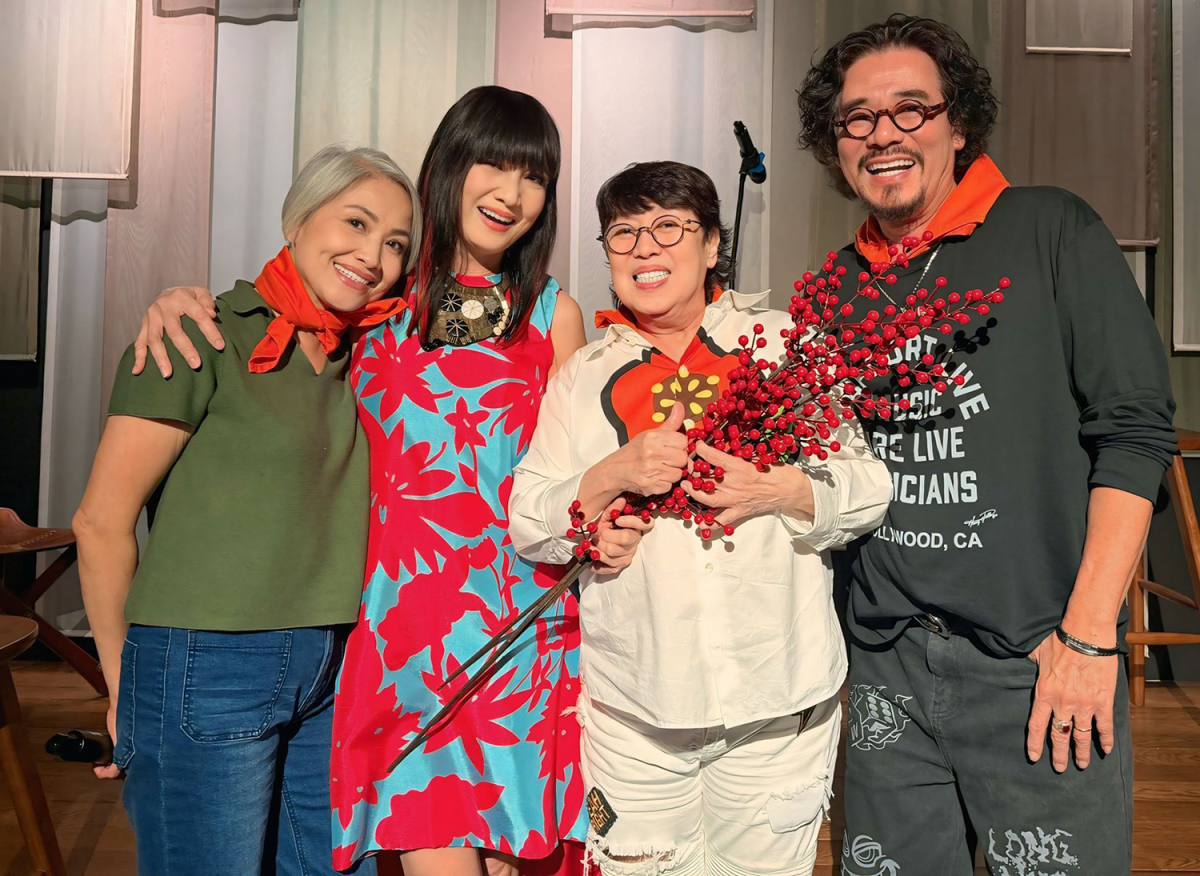 Quang Dũng mở tiệc ấm c&uacute;ng tại biệt thự 400 m2 ở TP HCM - Ảnh 4.