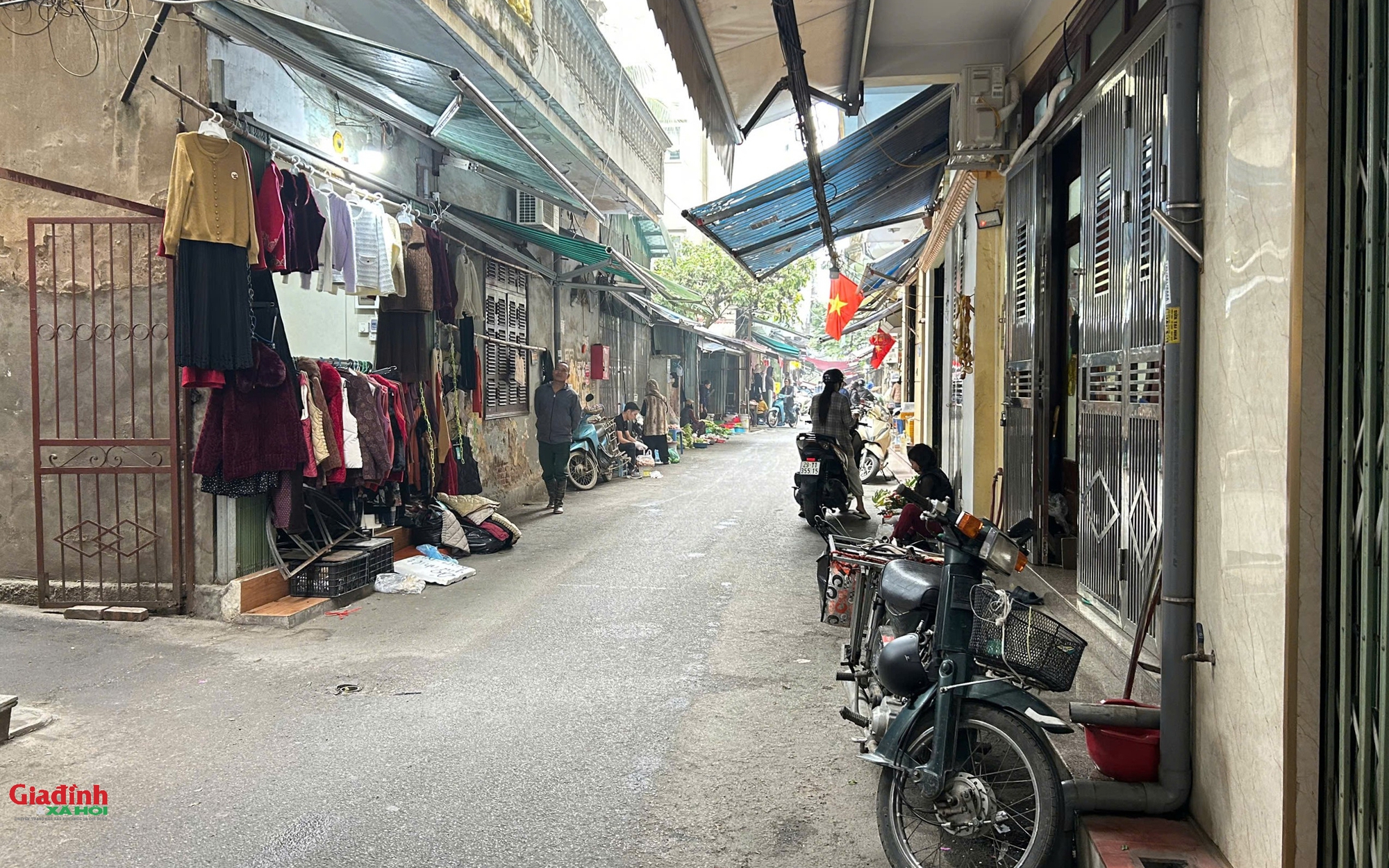 Nh&agrave; mặt phố tại 5 phường mới thuộc quận H&agrave; Đ&ocirc;ng cũ vẫn neo ở ngưỡng cao - Ảnh 2.