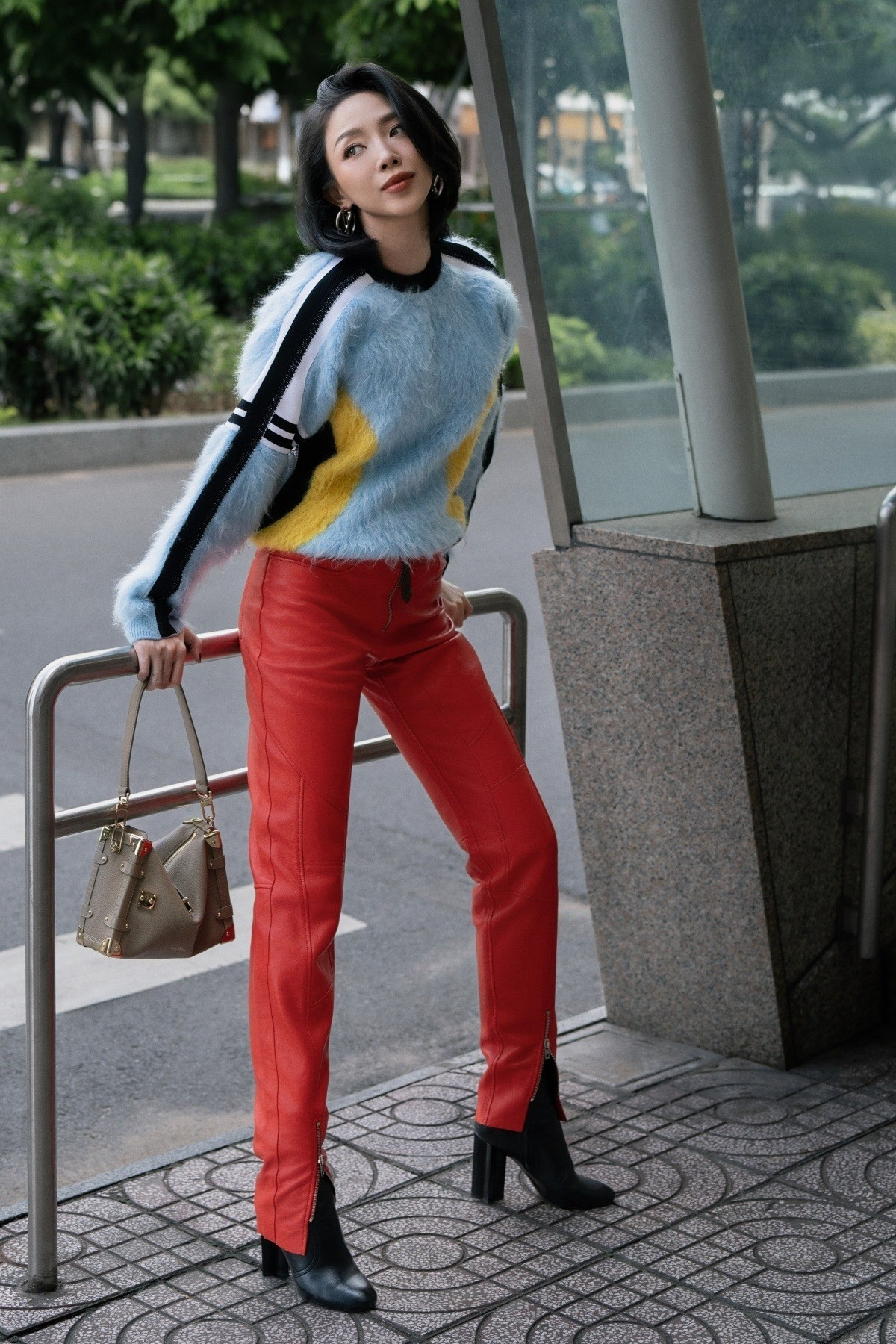 Tuổi 37 của T&oacute;c Ti&ecirc;n - Ảnh 58.