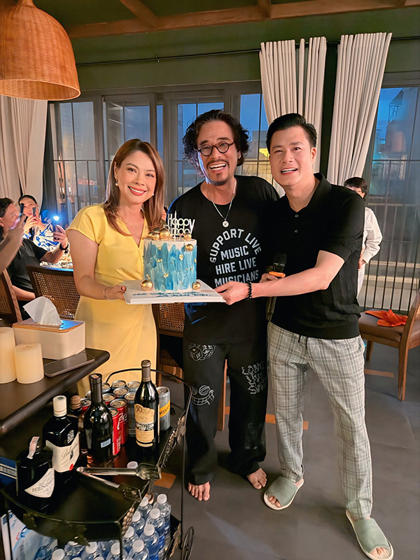 Thanh Thảo về Việt Nam dự tiệc ở biệt thự 400m2 của Quang Dũng - Ảnh 3.