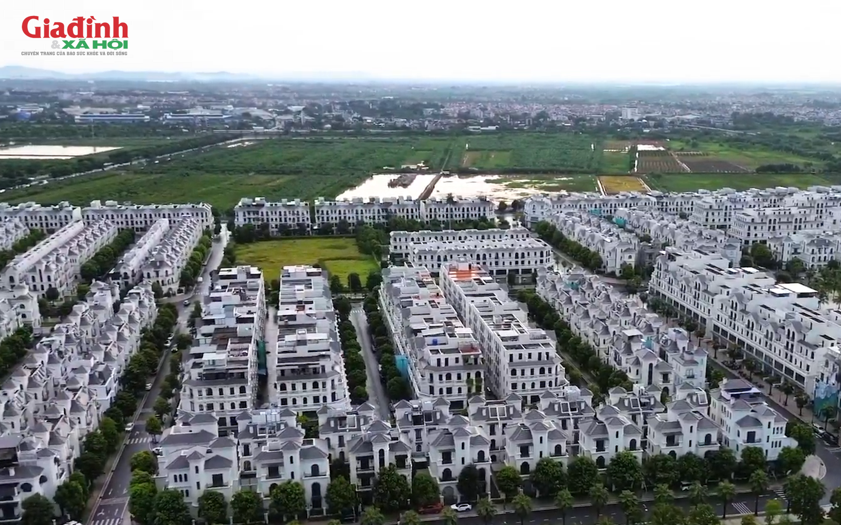 H&agrave; Nội: Gi&aacute; b&aacute;n kh&ocirc;ng ngờ tới loạt biệt thự tại c&aacute;c x&atilde; Gia L&acirc;m, B&aacute;t Tr&agrave;ng, Thuận An v&agrave; Ph&ugrave; Đổng đầu năm 2026