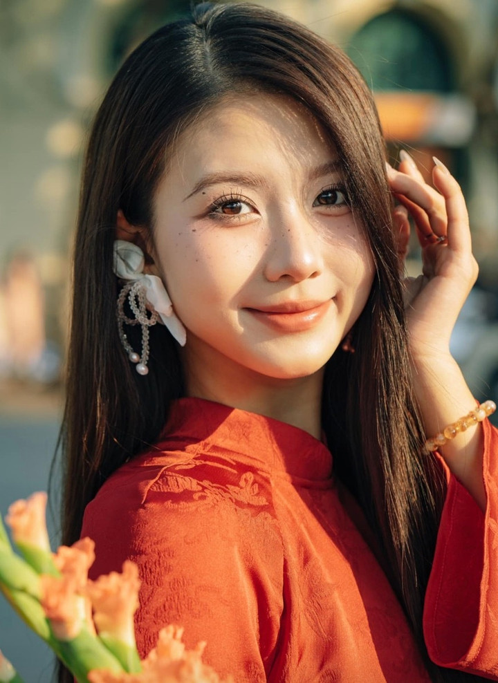 Vẻ ngọt ng&agrave;o của diễn vi&ecirc;n sinh năm 2001 đ&oacute;ng c&ugrave;ng l&uacute;c 2 phim giờ v&agrave;ng VTV - Ảnh 6.