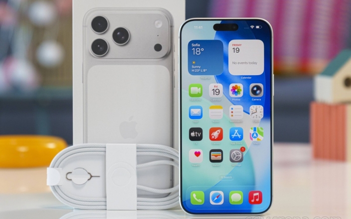 Giá iPhone 16 giảm sâu , trang bị xịn như iPhone 17 đáng mua ngay hôm nay - Ảnh 1. Giá iPhone 16 giảm sâu , trang bị xịn như iPhone 17 đáng mua ngay hôm nay - Ảnh 1.