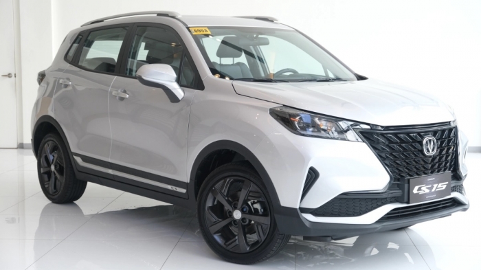 SUV hạng B giá 327 triệu đồng đẹp sang trọng, nội thất cao cấp, rẻ hơn Kia Morning, Hyundai Grand i10 khiến dân tình xôn xao - Ảnh 2. SUV hạng B giá 327 triệu đồng đẹp sang trọng, nội thất cao cấp, rẻ hơn Kia Morning, Hyundai Grand i10 khiến dân tình xôn xao - Ảnh 2.