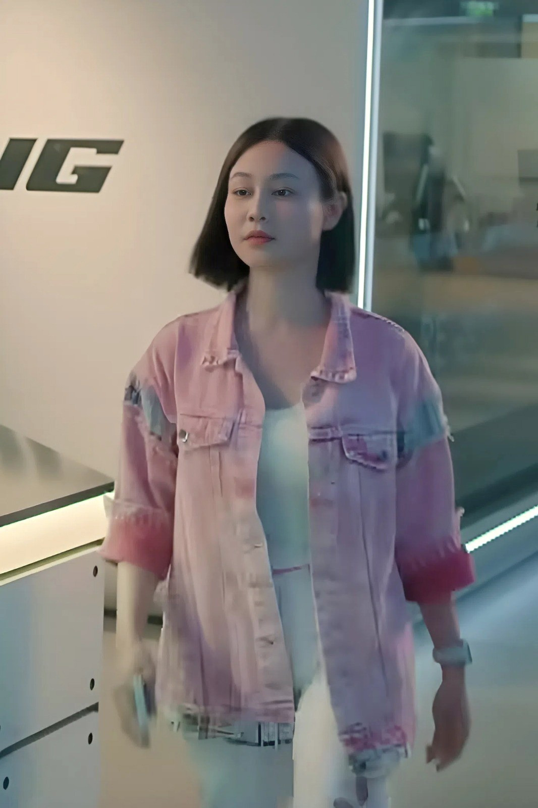 Phong c&aacute;ch 2 nữ ch&iacute;nh phim giờ v&agrave;ng: B&ecirc;n cực sang chảnh, b&ecirc;n kh&oacute; hiểu hết sức - Ảnh 9.