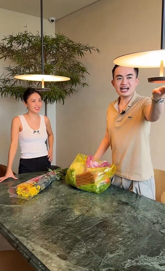 Văn Mai Hương và không gian sống sang trọng tại căn duplex hạng sang - Ảnh 10. Văn Mai Hương và không gian sống sang trọng tại căn duplex hạng sang - Ảnh 10.