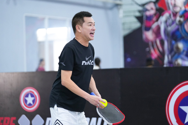 Quang Minh x&acirc;y nh&agrave; mặt phố 233m2 c&ugrave;ng t&igrave;nh trẻ - Ảnh 4.