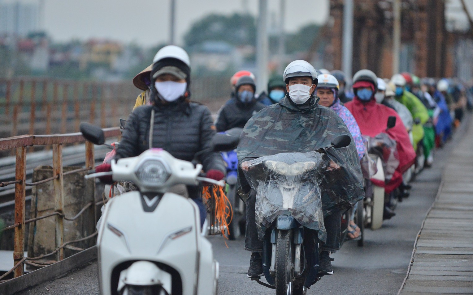 Khối không khí lạnh rất mạnh tràn xuống, miền Bắc nhiều nơi xuống dưới 10 độ C