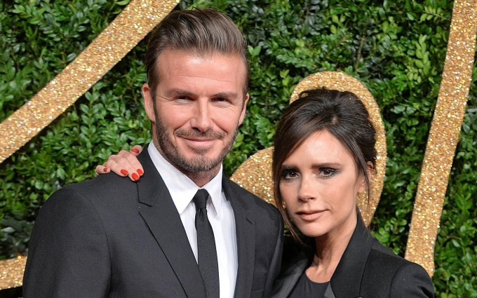 victoria-beckham-tu-ca-si-tro-th-2138-1730024990899-1730024991245571166944-4-0-429-680-crop-17689809419691715454380.jpg