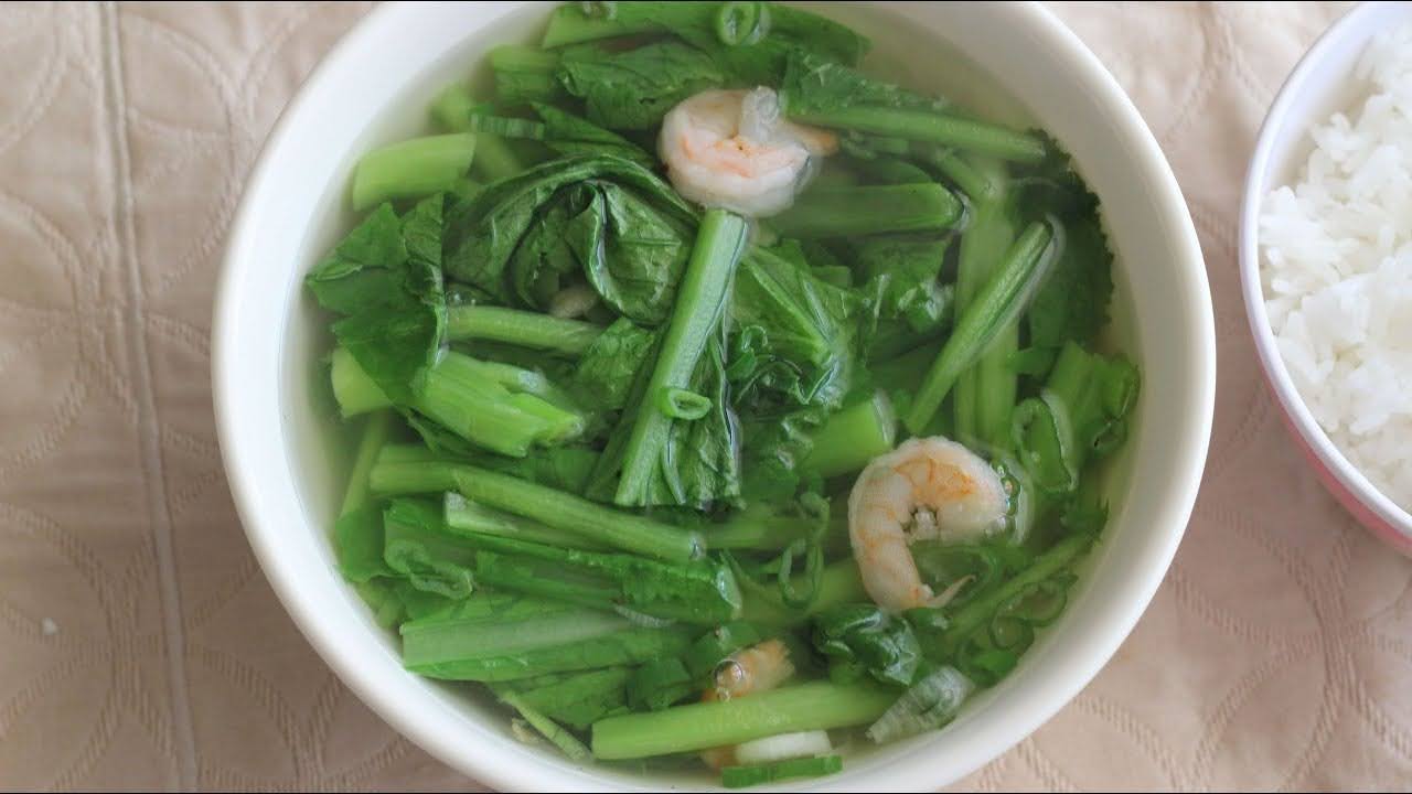 Loại rau gi&agrave;u canxi gấp 7 lần nước hầm xương, qu&eacute;t sạch mỡ m&aacute;u, ph&ograve;ng ung thư, b&aacute;n đầy chợ Việt - Ảnh 3.