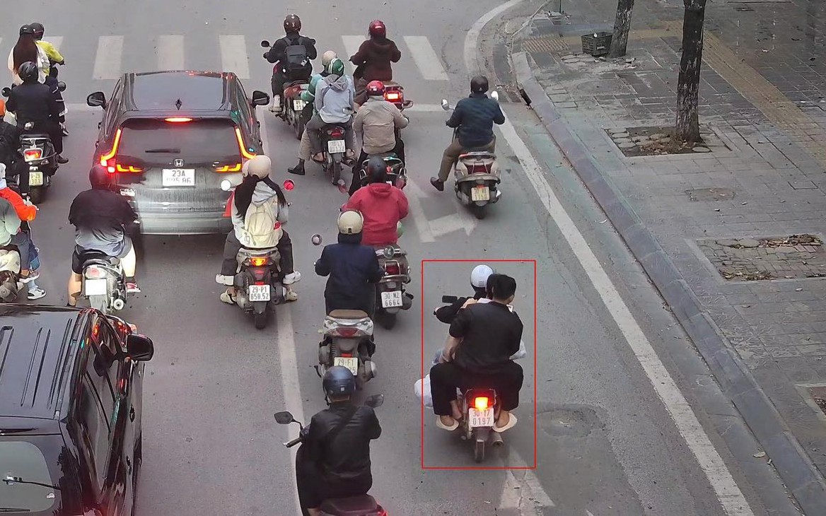 Hà Nội: Danh sách 42 trường hợp không đội mũ bảo hiểm bị Camera AI "tóm gọn" ngày 21/1