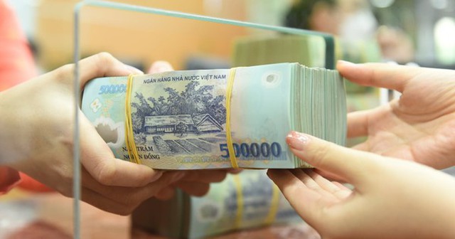 Lãi suất tiết kiệm 6 tháng cao 7 , 3 %: Gửi 500 triệu nhận lãi bao nhiêu tiền? - Ảnh 2. Lãi suất tiết kiệm 6 tháng cao 7 , 3 %: Gửi 500 triệu nhận lãi bao nhiêu tiền? - Ảnh 2.