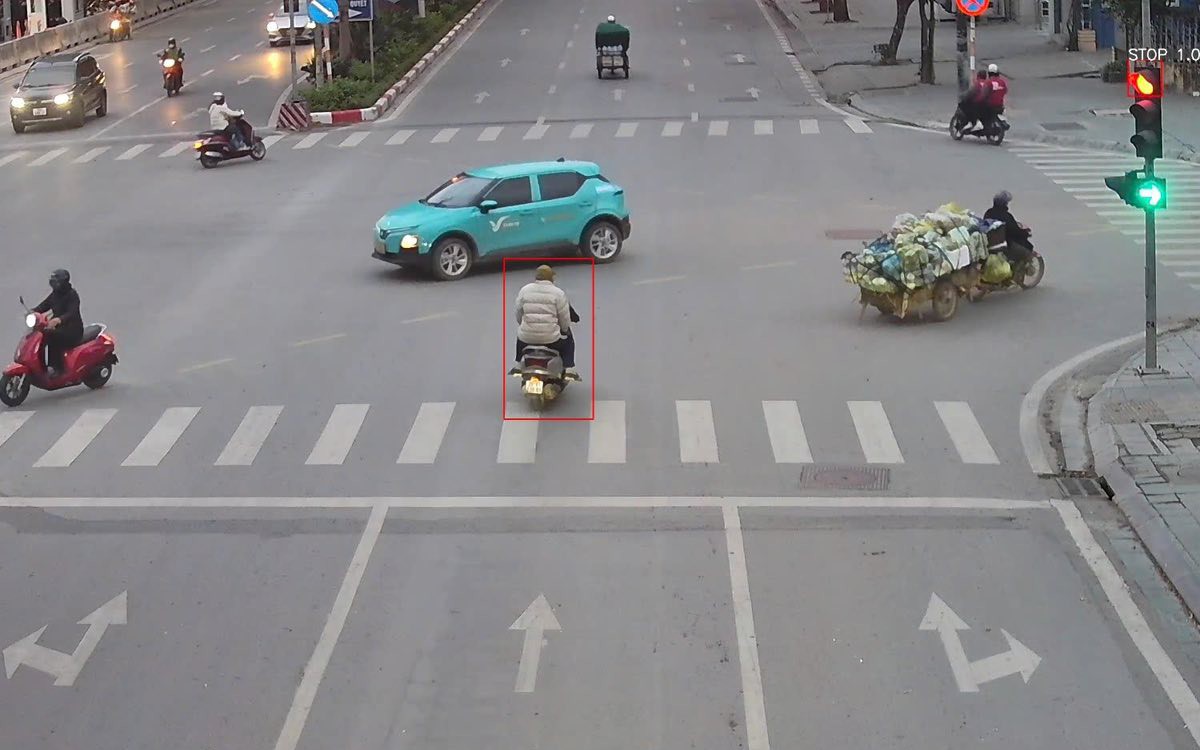 H&agrave; Nội: 58 trường hợp vượt đ&egrave;n đỏ v&agrave; h&agrave;ng chục trường hợp vi phạm bị Camera AI ghi h&igrave;nh ng&agrave;y 27/1 - Ảnh 3.