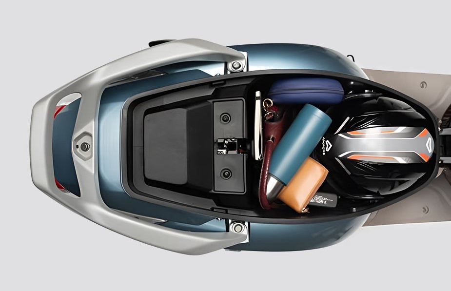 Xe m&aacute;y điện gi&aacute; 23 triệu đồng pin khỏe, bền, cốp rộng, trang bị hiện đại chẳng k&eacute;m Honda Vision, rẻ chỉ như Wave Alpha - Ảnh 4.