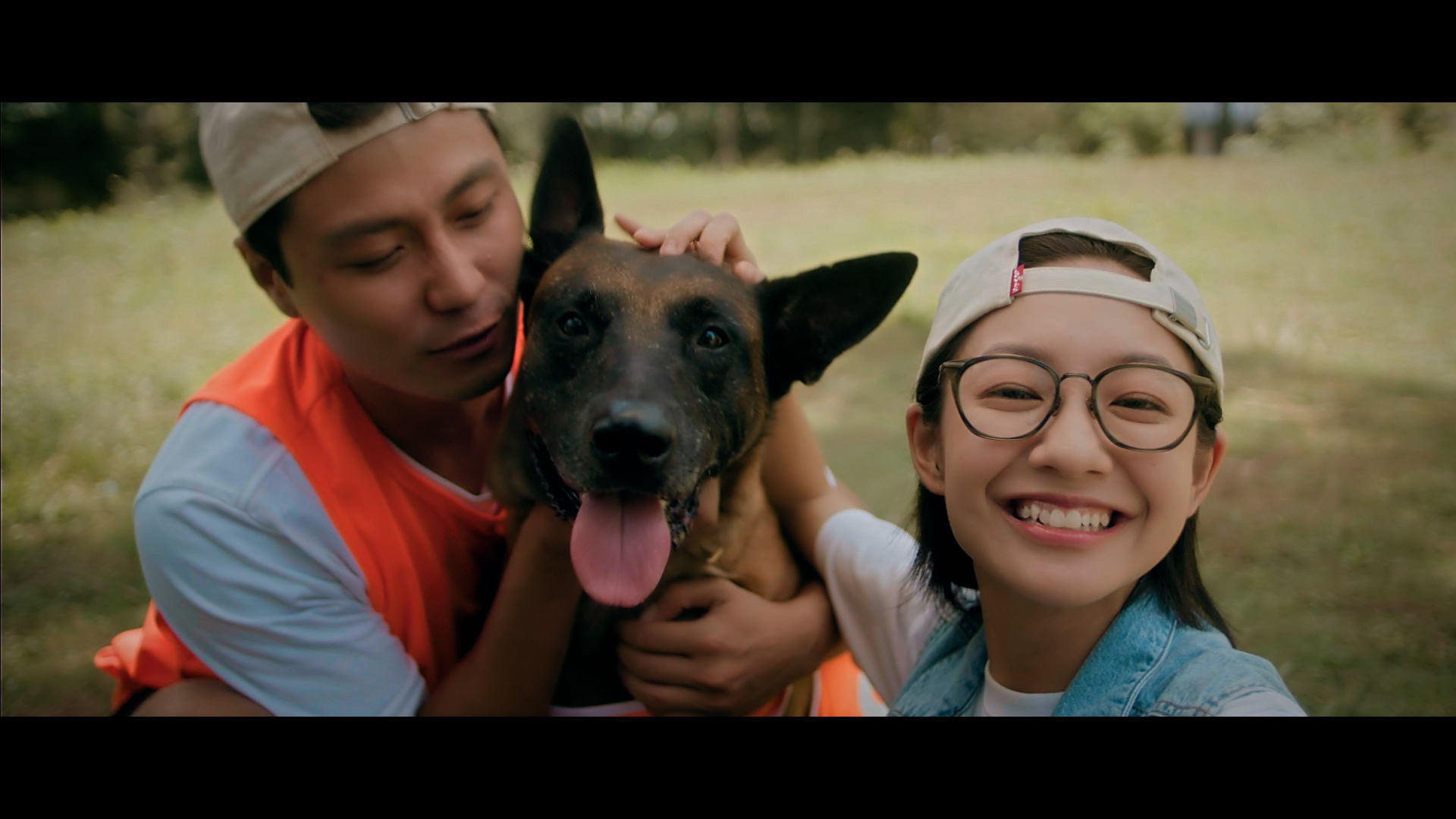 Đạo diễn B&ugrave;i Tiến Huy: Hồng Đăng c&oacute; khả năng diễn bằng mắt rất tốt - Ảnh 1.